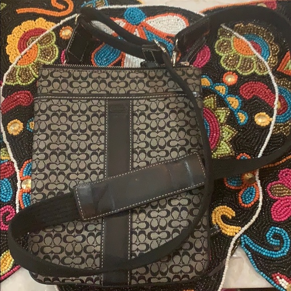 Coach crossbody black purse - Picture 1 of 4